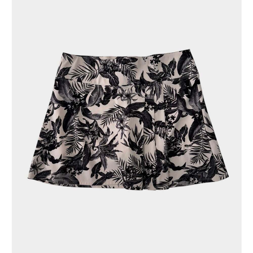 Tommy Bahama Aubrey Large Skirt Monstera Mirage Performance Skort Black White